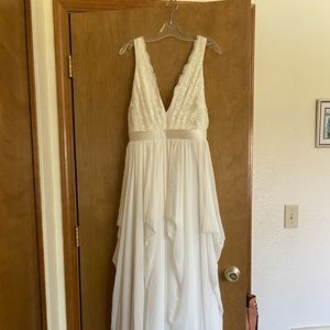 Truvelle wedding dress. Never worn.